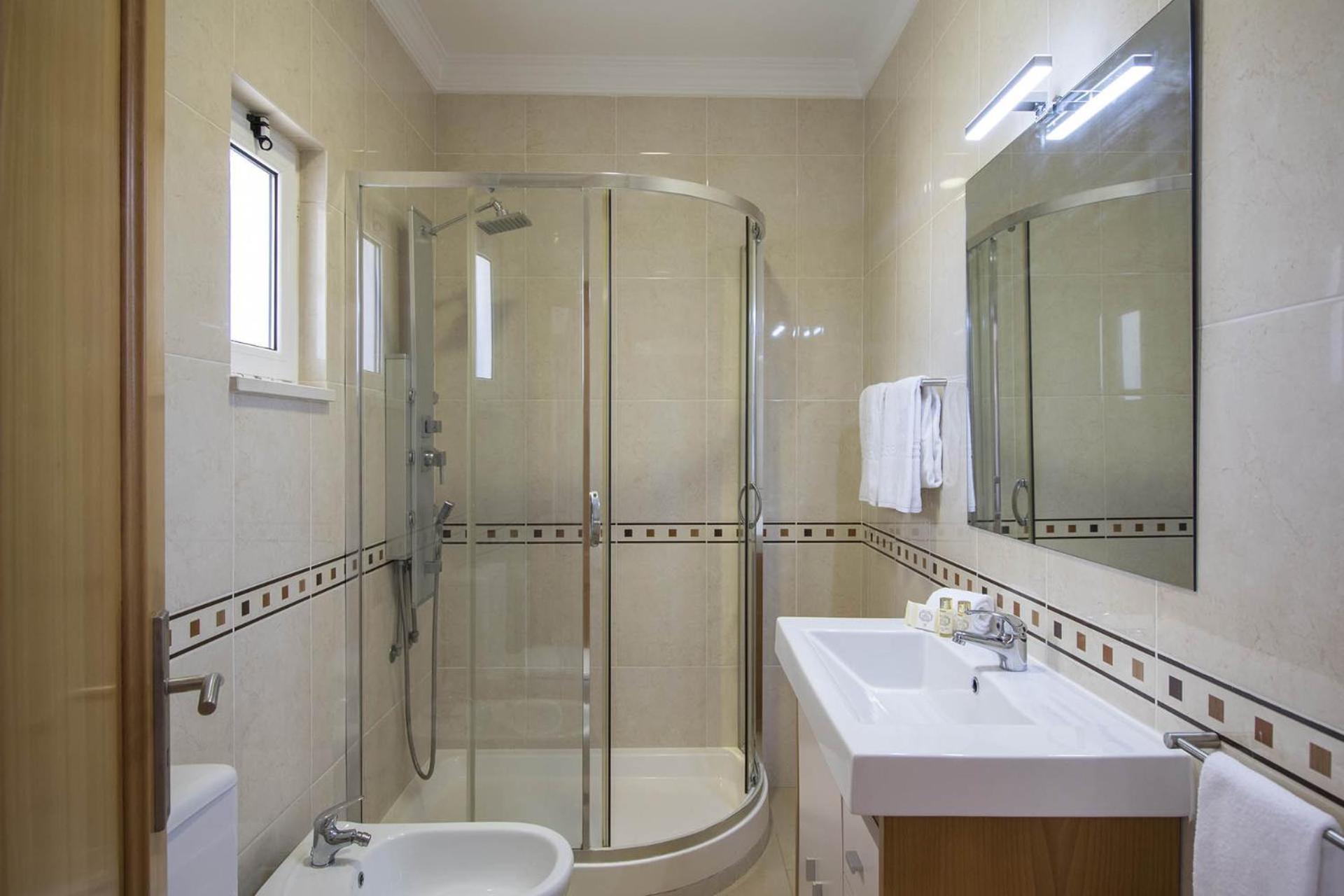 Villa Maresia Patroves Ngoại thất bức ảnh
